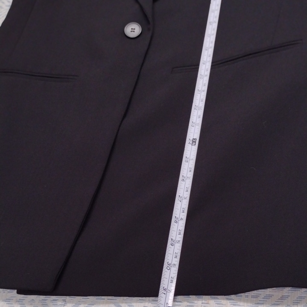 CHARLIE B Black Sleeveless Vest Chic,Feminine. - Picture 12 of 16